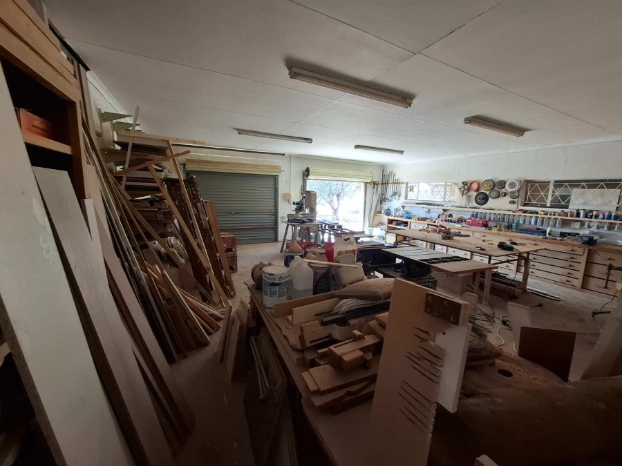 4 Bedroom Property for Sale in Karos Northern Cape